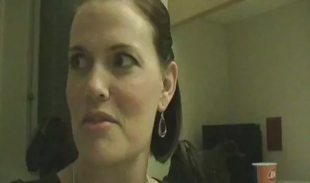 IR سوپر سکس شهوانی Milf