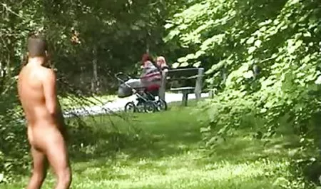 MILF بلوند آسیایی خیره کننده کف خود را گسترش می داستان های سایت شهوانی دهد و سپس در الاغ و بیدمشک او fucks می کند