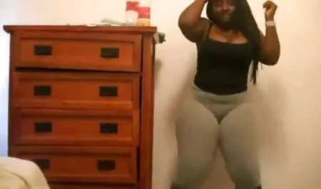 آگوست عاشق داستان داغ شهوانی BBC است