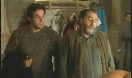 ماساژور ضربدری شهوانی TrickySpa خروس ماساژ توسط آسیایی گلو عمیق