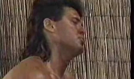 Cuckold شهوانی سکس مامان MILF که توسط گاوهای سیاه بزرگ استخدام شده توسط هابی است