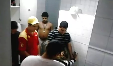 تجزیه و تحلیل دختران آرام داستان شهوتکده