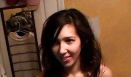 دختر سکس باحال شهوانی سیاه قیر تقدیر می خورد