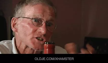 MILF داستانهای خفن شهوانی آلمانی داغ 15