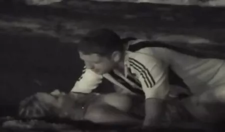 چقدر زشت شلخته چرمی کس و کون شهوانی که با LACEY نامیده می شود ملاقات می کنم