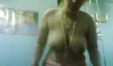 سبزه زیبا MILF خیلی داستان داغ شهوانی سکسی است