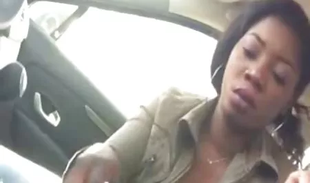 اسباب بازی های موی صورتی روی مو با دوربین تاپیک های داغ شهوانی